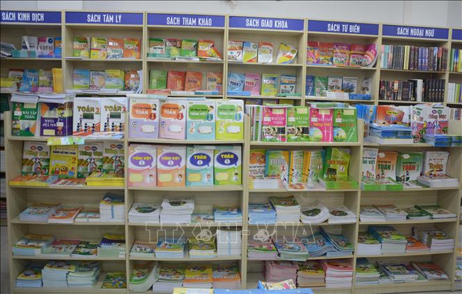 Bộ GD-ĐT phản hồi về sử dụng sách giáo khoa Chương trình giáo dục phổ thông 2018