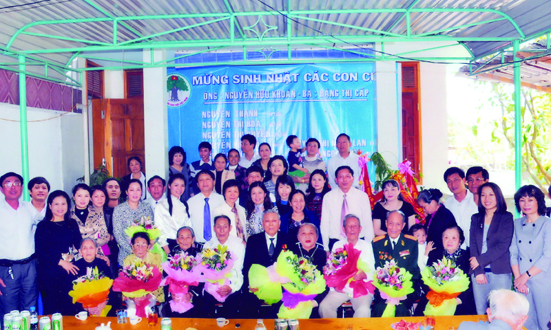 Nếp nhà