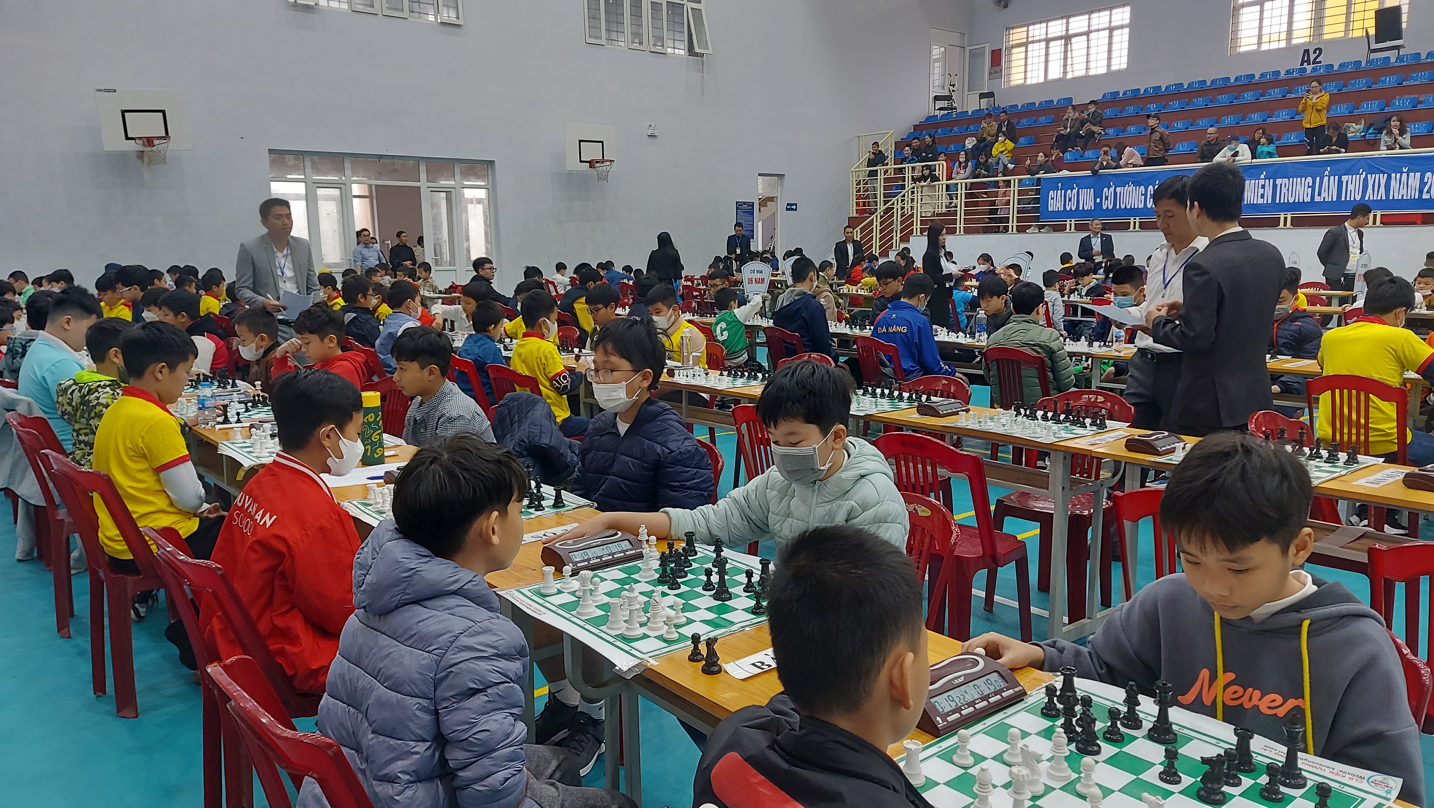 "Khỏe" để xây dựng quê hương