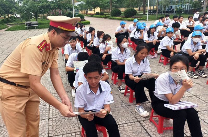 Phòng tránh tai nạn giao thông đường sắt