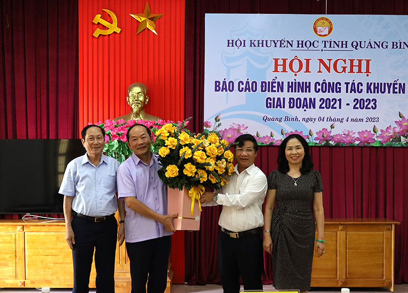 Chú trọng xây dựng các mô hình, điển hình tiên tiến khuyến học, khuyến tài