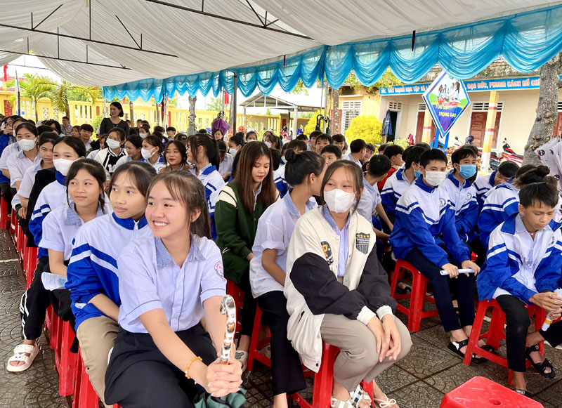 Kế hoạch tuyển sinh vào lớp 6 phổ thông dân tộc nội trú THCS năm học 2023-2024