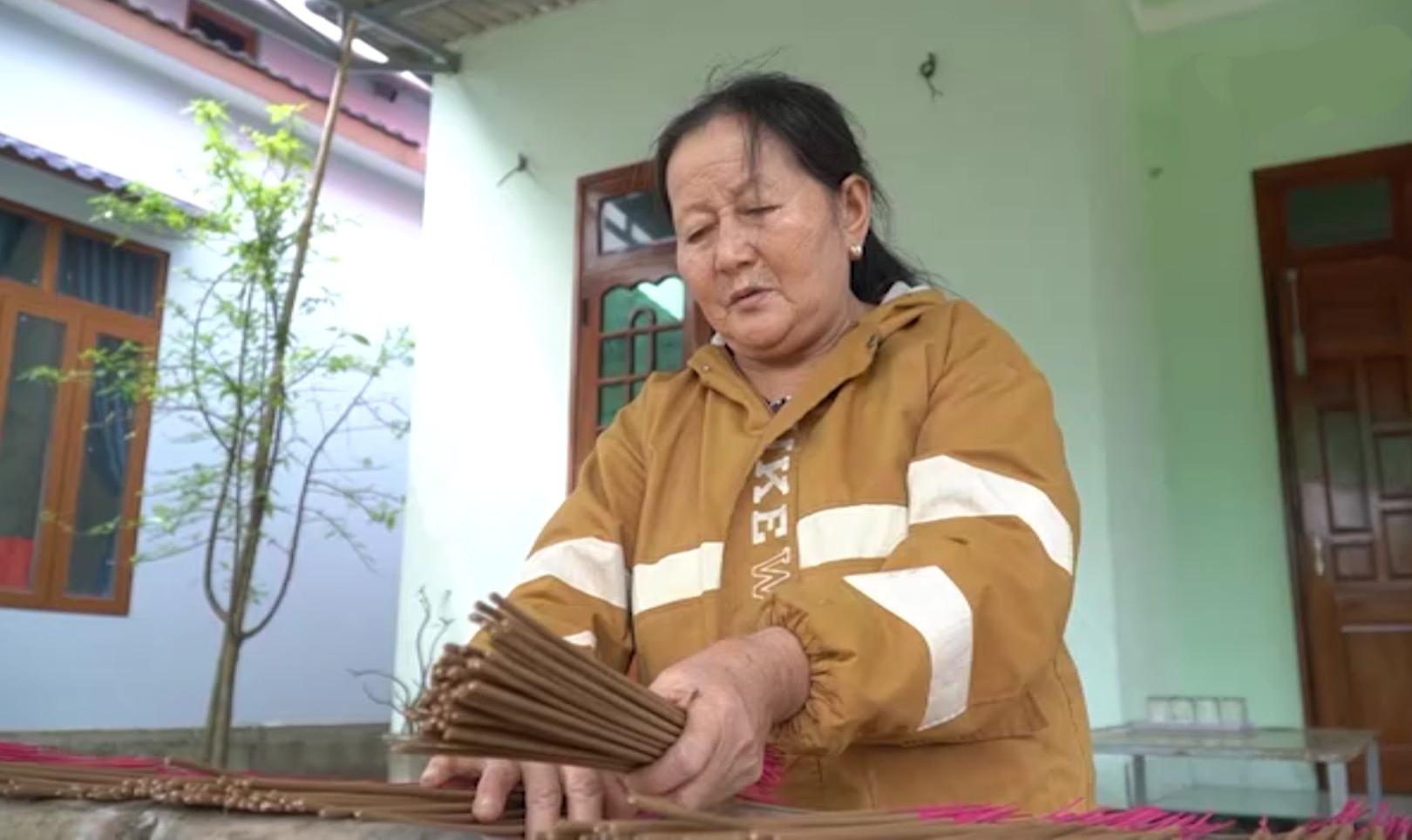 Nỗ lực thoát nghèo của người dân Ngư Thủy
