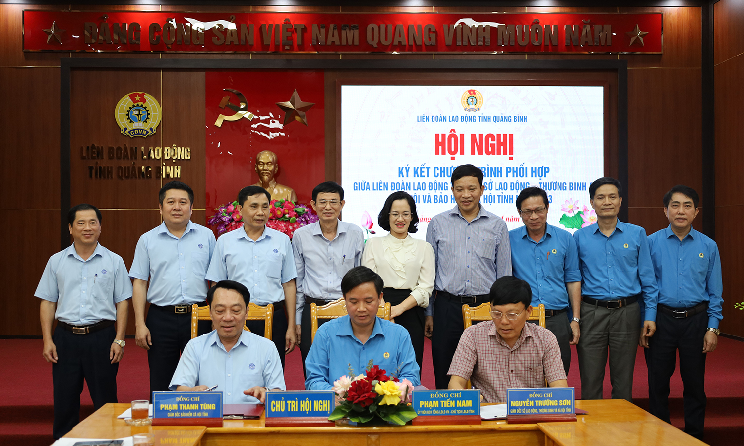 Liên đoàn Lao động tỉnh ký kết chương trình phối hợp năm 2023 với Sở Lao động-Thương binh và Xã hội, Bảo hiểm xã hội tỉnh
