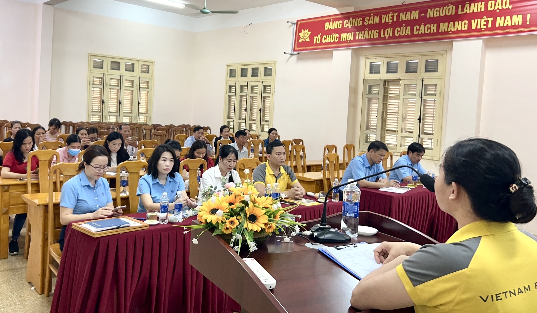 Hiệu quả công tác phối hợp giữa BHXH và Bưu điện tỉnh