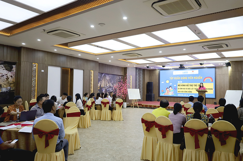 Tập huấn kỹ năng nhận biết dấu hiệu, hình thức bóc lột, xâm hại tình dục trẻ em trên không gian mạng