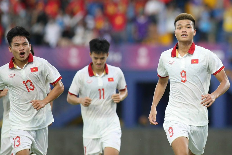 U22 Việt Nam thắng trận thứ hai tại SEA Games 32