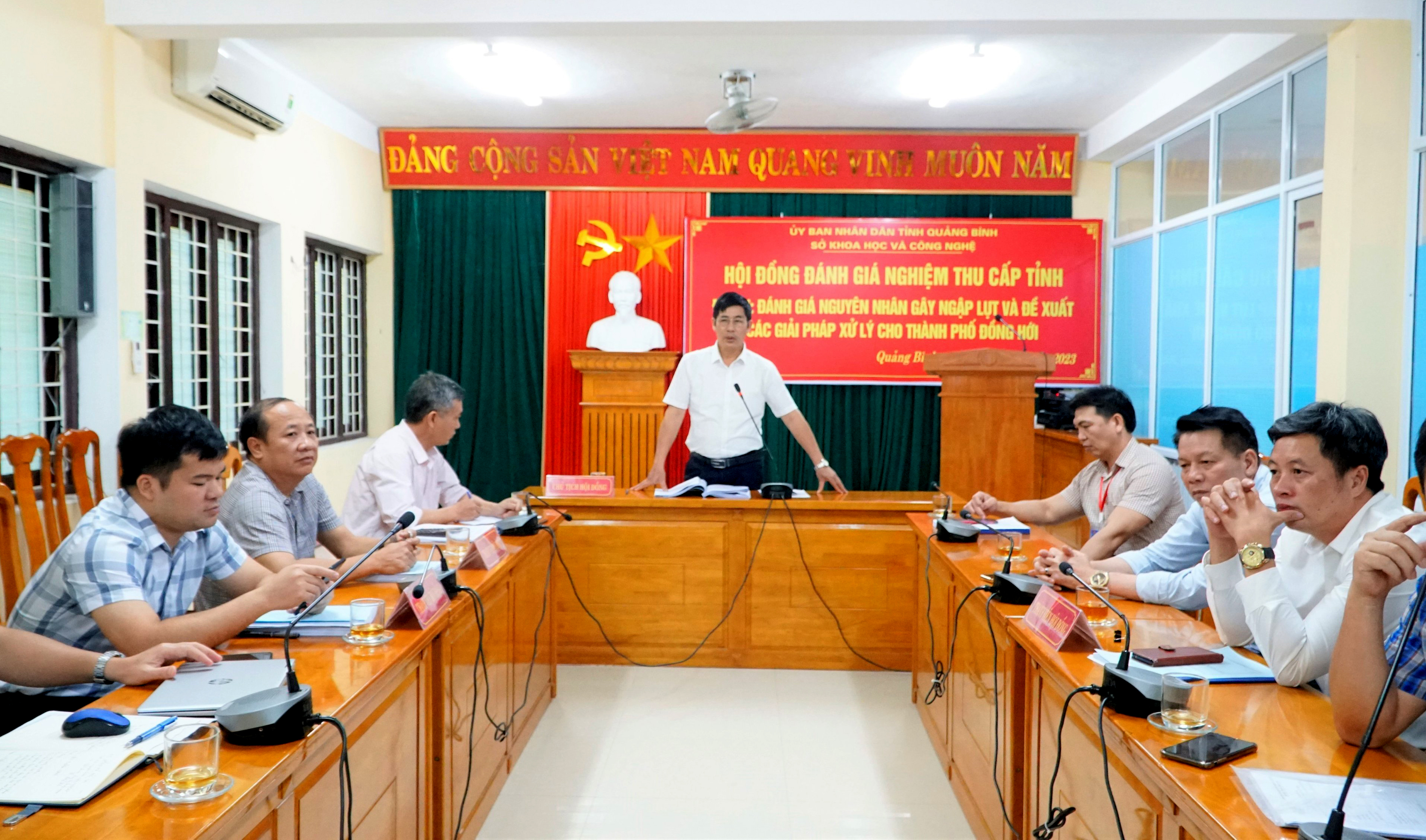 Đề xuất các giải pháp giảm thiểu ngập lụt cho TP. Đồng Hới