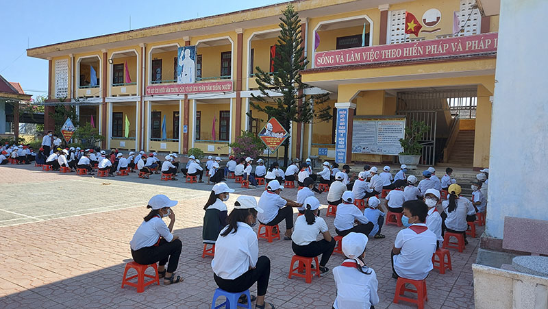 Tổ chức tổng kết cuối năm, cuối khoá bảo đảm an toàn, tiết kiệm