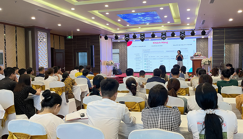 ​Tập huấn kỹ năng kinh doanh trên nền tảng số cho kinh tế tập thể và hợp tác xã