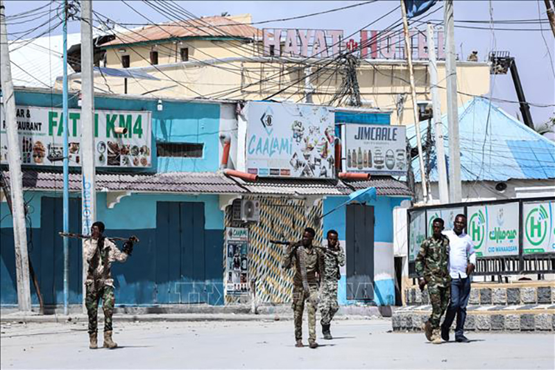 Quân đội Somalia vô hiệu hóa các tay súng tấn công khách sạn ở Mogadishu