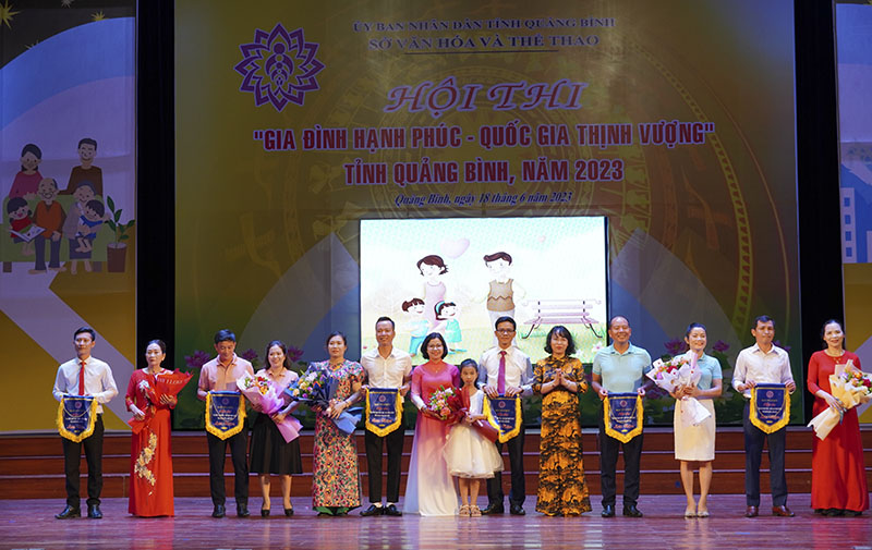 Lan tỏa các thông điệp về xây dựng gia đình đầm ấm, hạnh phúc