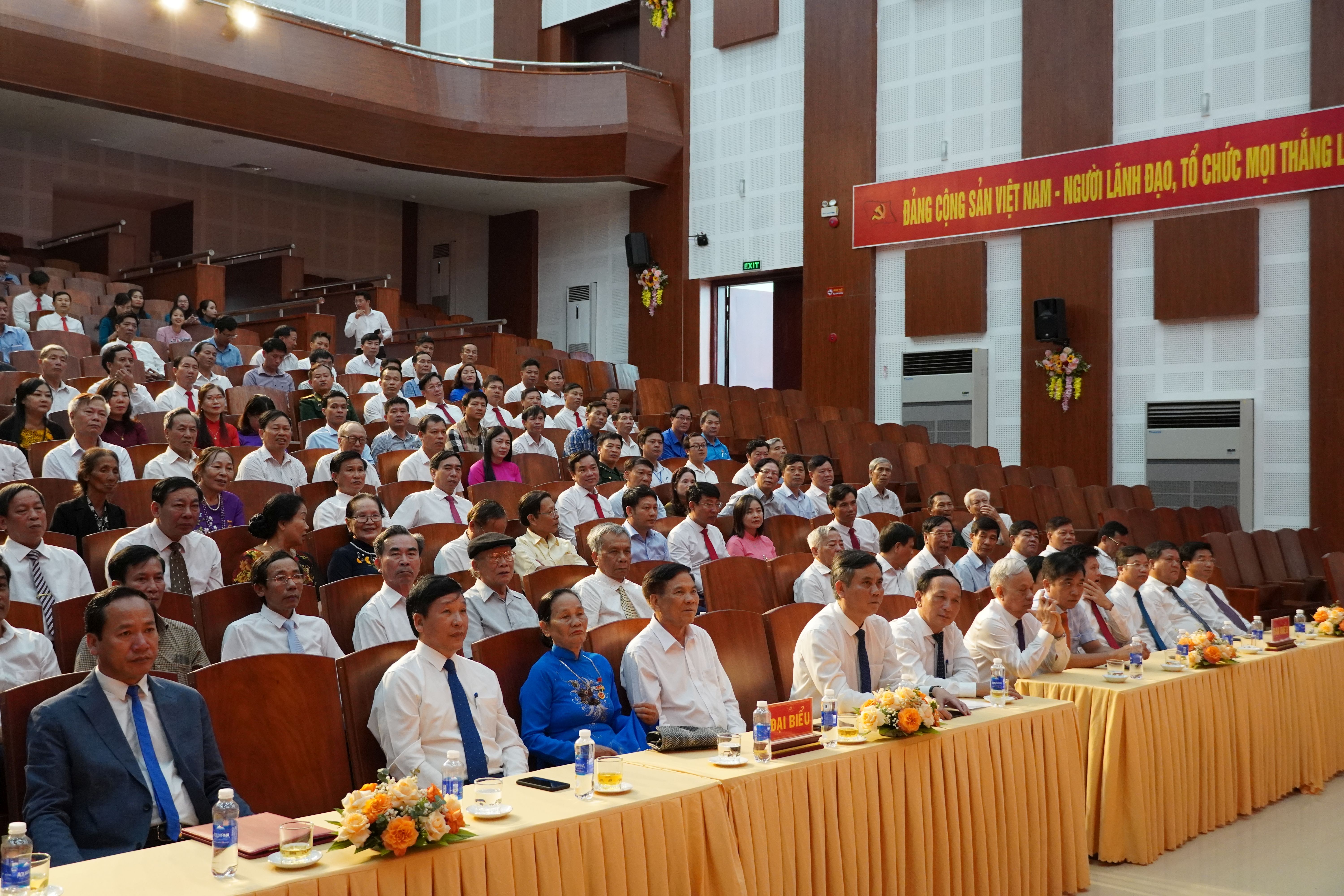 Kỷ niệm 81 năm Ngày thành lập Đảng bộ huyện Quảng Trạch