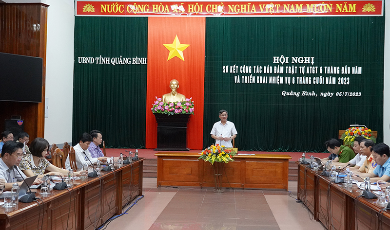 Tiếp tục duy trì kỷ luật, kỷ cương an toàn giao thông