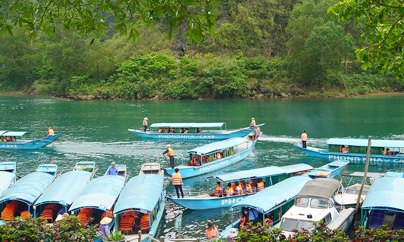 Bài 2: Gỡ khó để phát triển