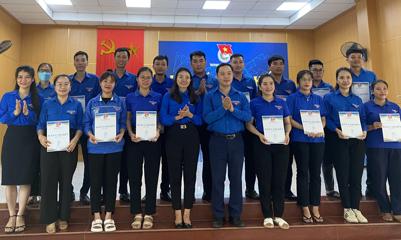 Tuổi trẻ Quảng Bình xung kích tình nguyện thực hiện Đề án 06