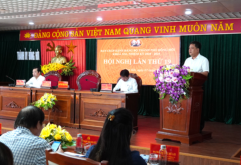 TP. Đồng Hới: Tập trung phát triển các loại hình, sản phẩm du lịch mới, thu hút du khách