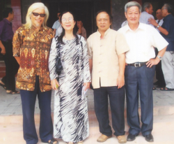 Hồn thơ Lâm Thị Mỹ Dạ "trẻ mãi không già"