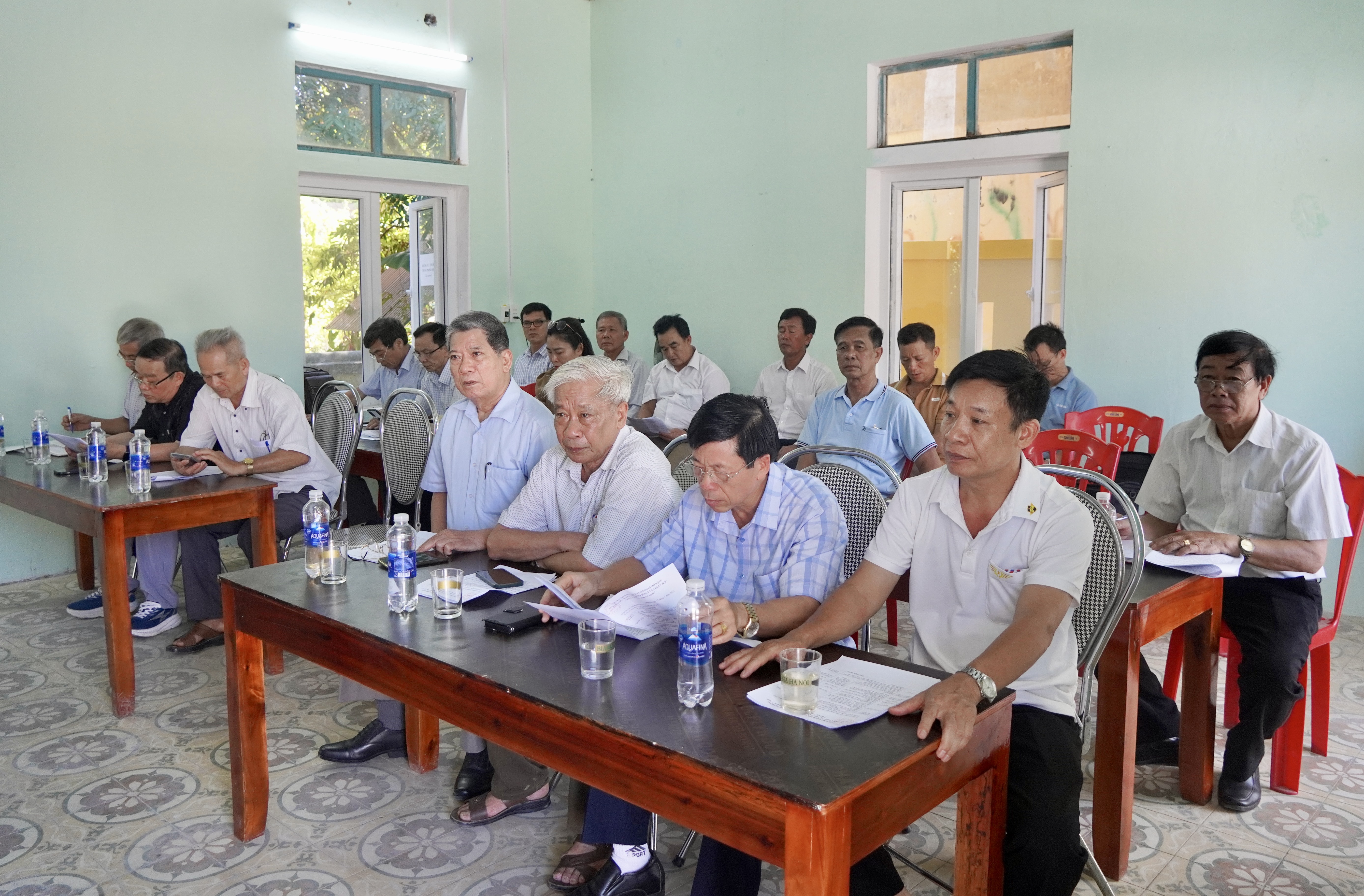 Lấy ý kiến về việc sáp nhập Hội Đông y vào Hội Y học tỉnh