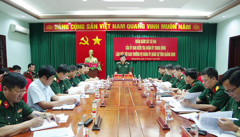 Ủy ban Kiểm tra Quân ủy Trung ương làm việc với Ban Thường vụ Đảng ủy Quân sự tỉnh