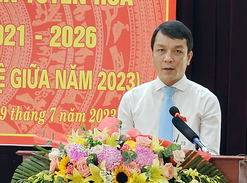 Hội đồng nhân dân huyện Tuyên Hóa: Thông qua 12 nghị quyết phát triển kinh tế-xã hội
