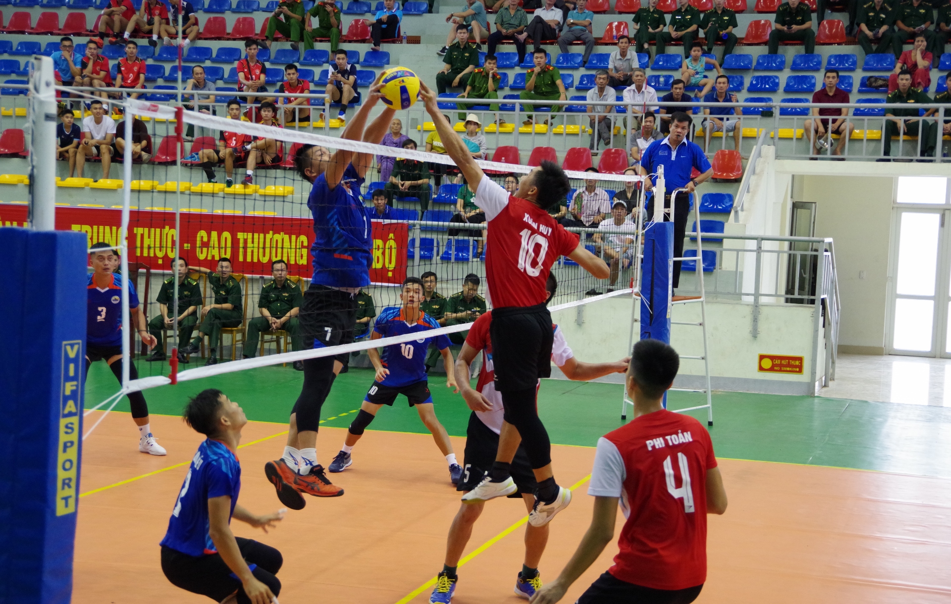 Tổ chức thành công hội thao bóng chuyền nam bảng C khu vực I năm 2023