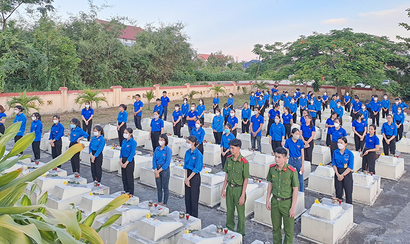 Quan tâm thực hiện chính sách đối với người có công