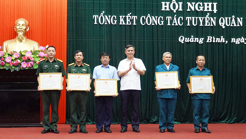 Bảo đảm "công bằng, công khai, dân chủ, đúng luật" trong công tác tuyển quân