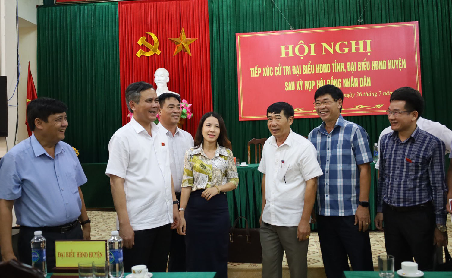 Đại biểu HĐND tỉnh (khóa XVIII) tiếp xúc cử tri sau kỳ họp thứ 10