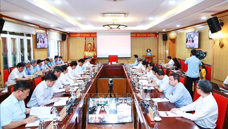 Quán triệt, triển khai quy định của Bộ Chính trị về kiểm soát quyền lực và phòng, chống tham nhũng
