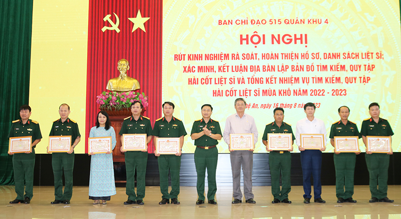 Quân khu 4: Tìm kiếm, quy tập được 245 hài cốt liệt sĩ