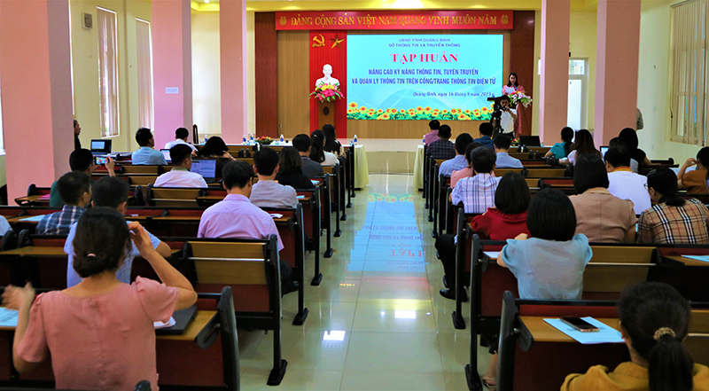 Nâng cao kỹ năng thông tin, tuyên truyền và quản lý thông tin trên cổng/trang thông tin điện tử