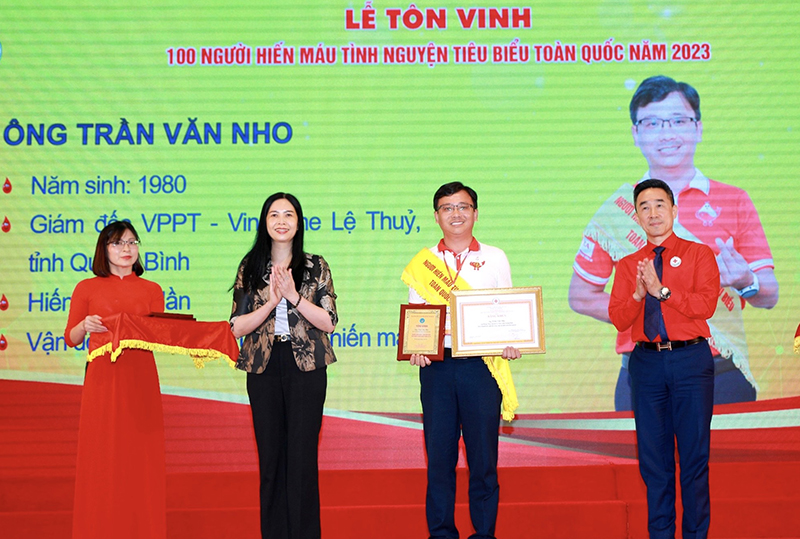 "Nặng duyên" với hiến máu tình nguyện