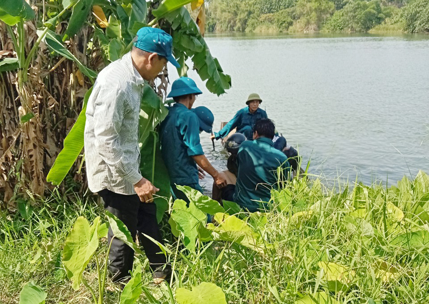 Bố Trạch: Một phụ nữ nhảy cầu tử vong