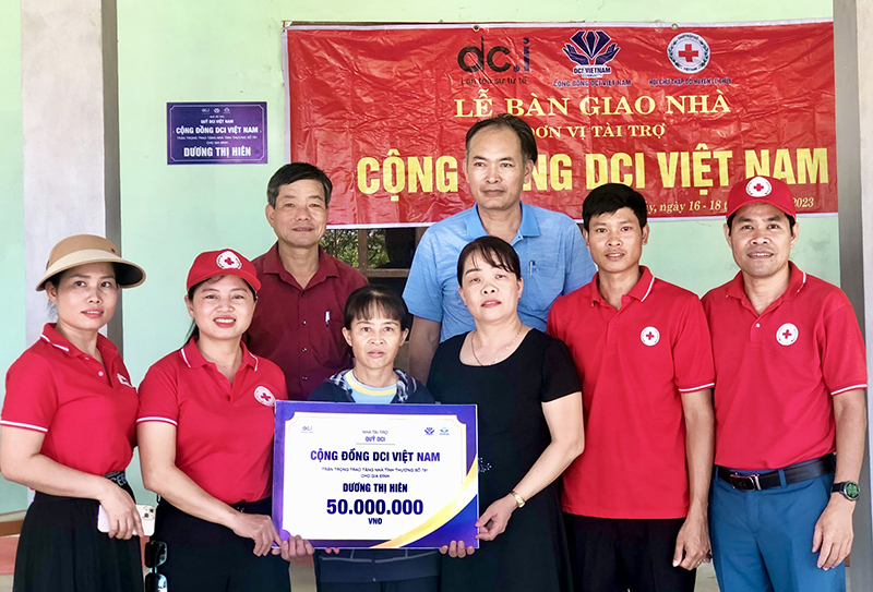 "Cầu nối" trong các hoạt động nhân đạo