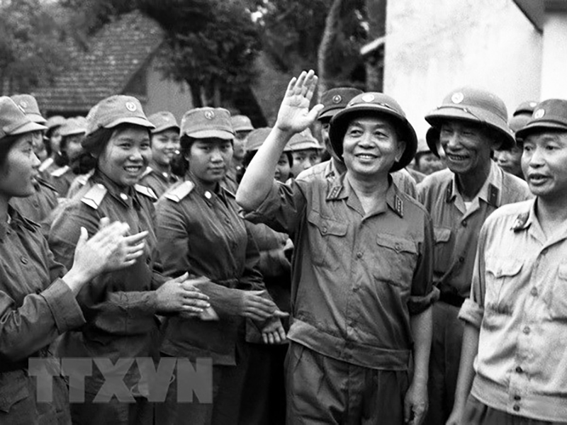 Đại tướng Võ Nguyên Giáp: Vị tướng huyền thoại, văn võ song toàn