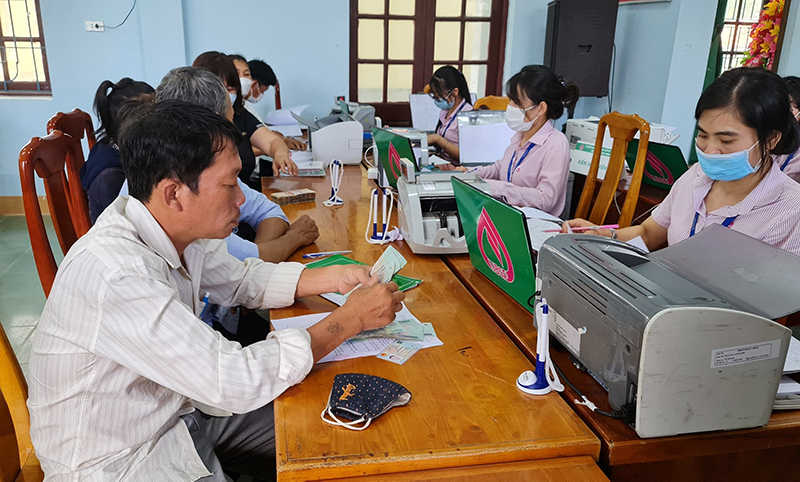 Huy động tiền gửi tiết kiệm gần 570 tỷ đồng