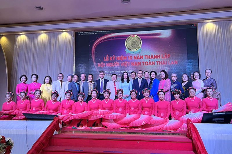 Phát triển cộng đồng người Việt Nam ở Thái Lan đoàn kết, vững mạnh