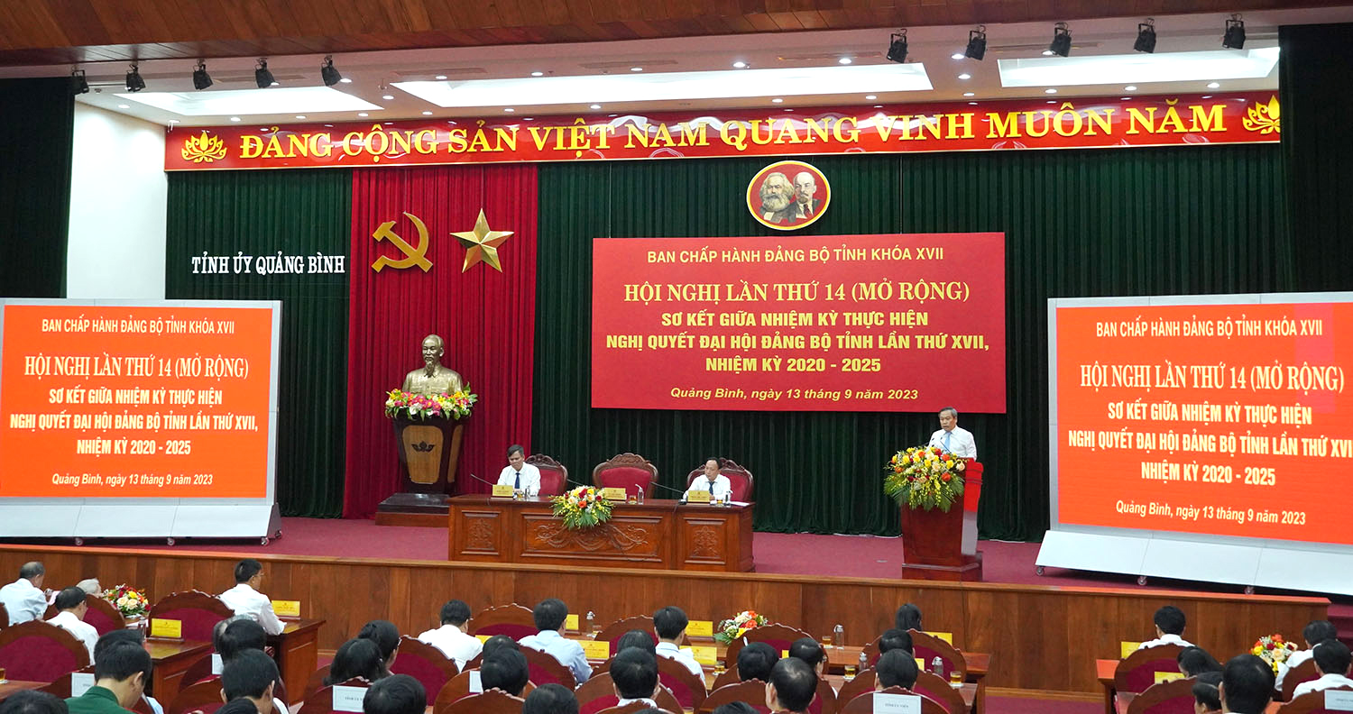 Hội nghị sơ kết giữa nhiệm kỳ thực hiện Nghị quyết Đại hội Đảng bộ tỉnh lần thứ XVII