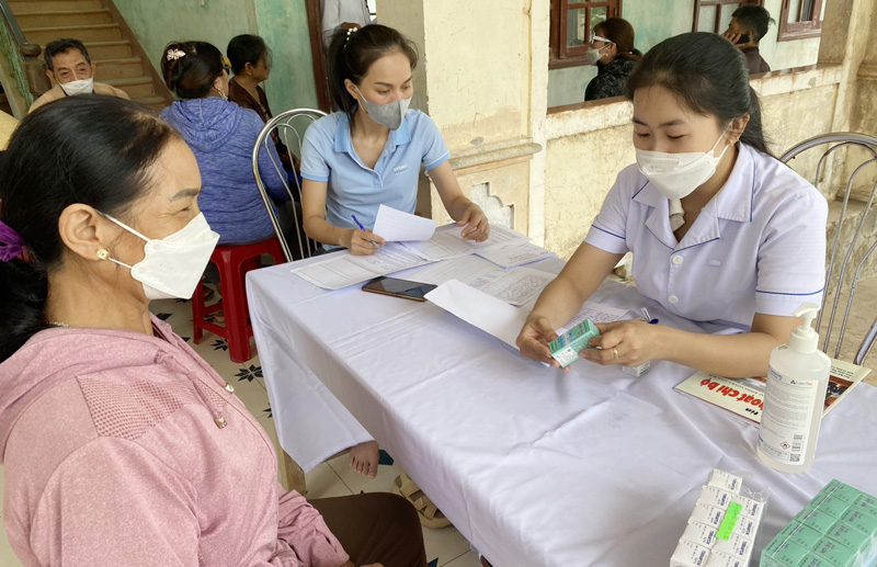 Chủ tịch UBND tỉnh yêu cầu tăng cường phòng, chống bệnh đau mắt đỏ