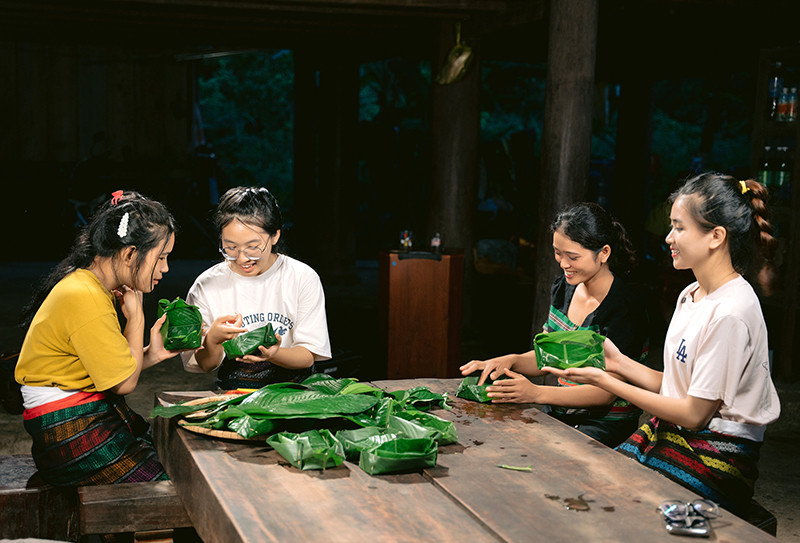Rum Ho ngày mới