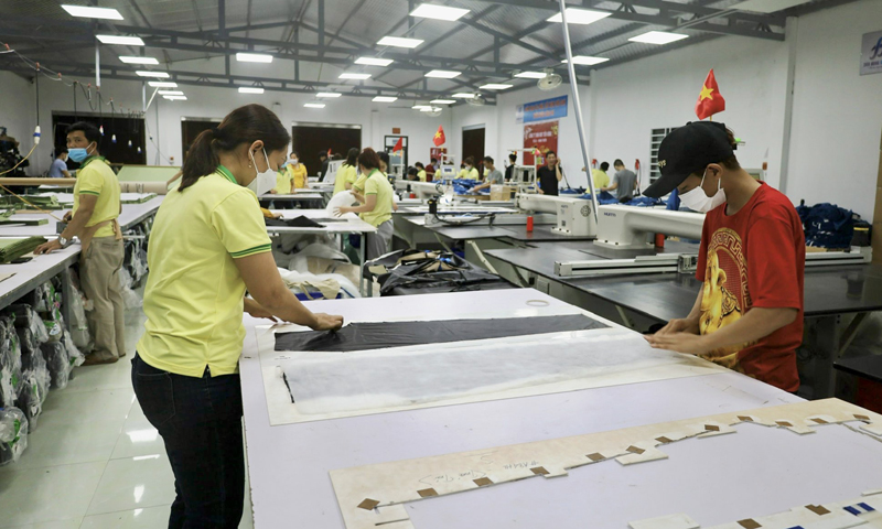 Nhức nhối thực trạng nợ đọng bảo hiểm xã hội - Bài 1: Chưa bao giờ thôi "nóng"
