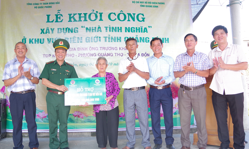 Xây dựng nhà tình nghĩa cho giáo dân ở khu vực biên giới
