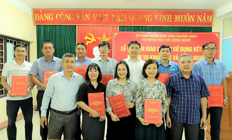Chuyển giao ứng dụng kết quả nghiên cứu khoa học
