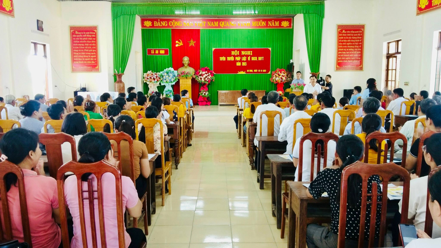 Tuyên truyền chính sách, pháp luật về bảo hiểm xã hội, bảo hiểm y tế