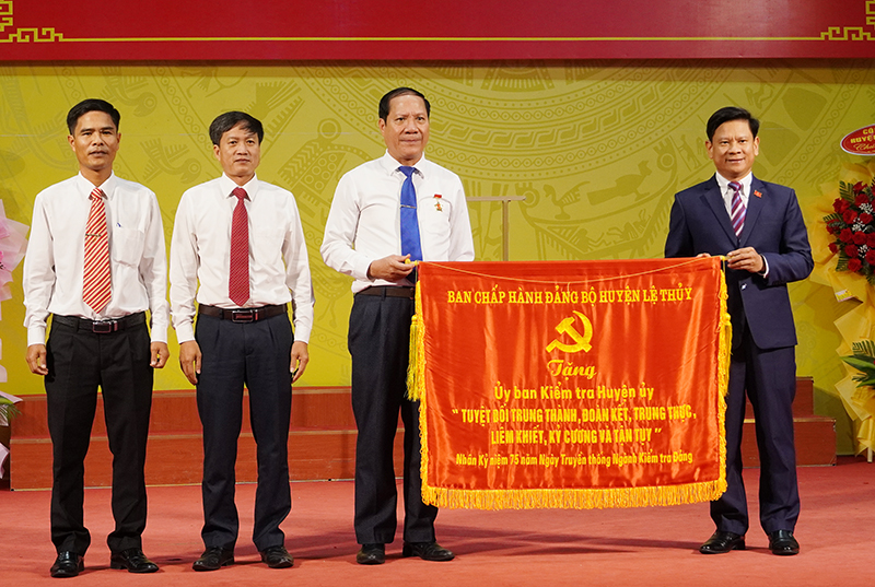 Lệ Thủy: Tọa đàm kỷ niệm 75 năm Ngày truyền thống ngành Kiểm tra Đảng