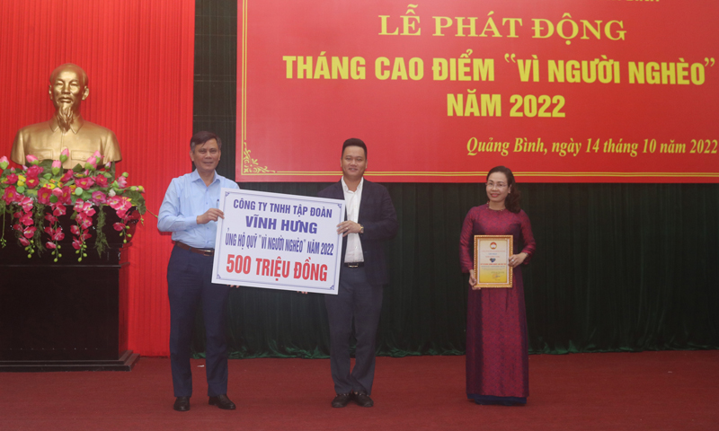 Triển khai thực hiện ủng hộ Quỹ "Vì người nghèo" năm 2023