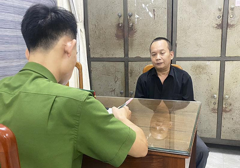 Khởi tố đối tượng cho vay lãi nặng gần 3 tỷ đồng