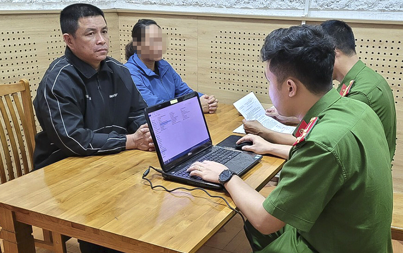 Vận động đối tượng truy nã ra đầu thú sau hơn 4 năm lẩn trốn