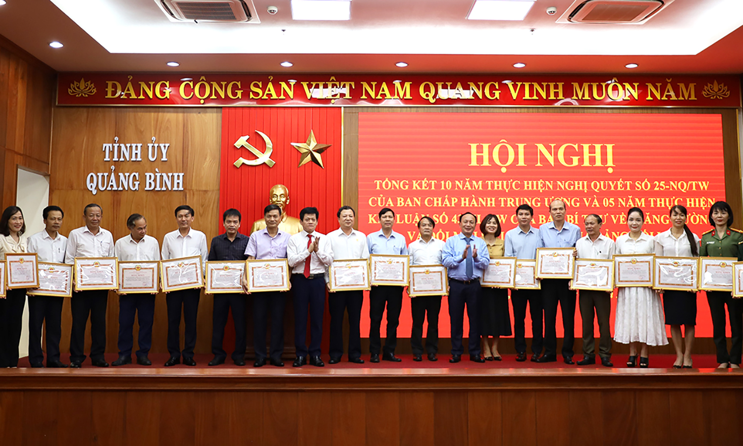 Tăng cường và đổi mới sự lãnh đạo của Đảng đối với công tác dân vận trong tình hình mới